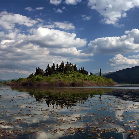 Villa Matko - Family Destination Zmijavci Bagian luar foto